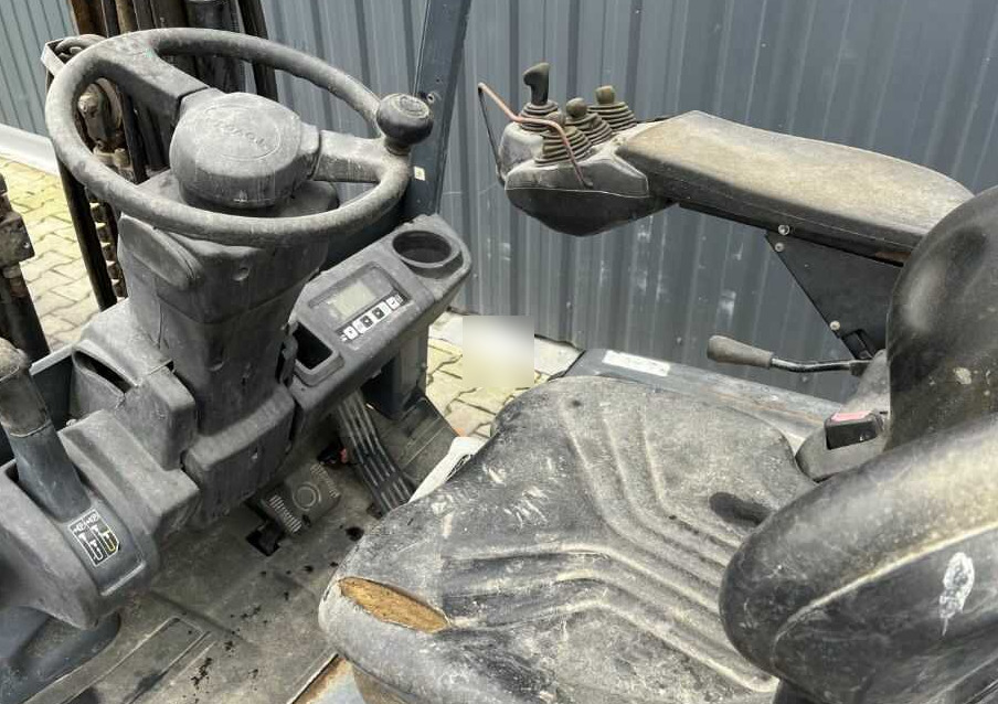 Toyota 8FBET15 - 电动叉车:图5 Toyota 8FBET15 - 电动叉车:图5