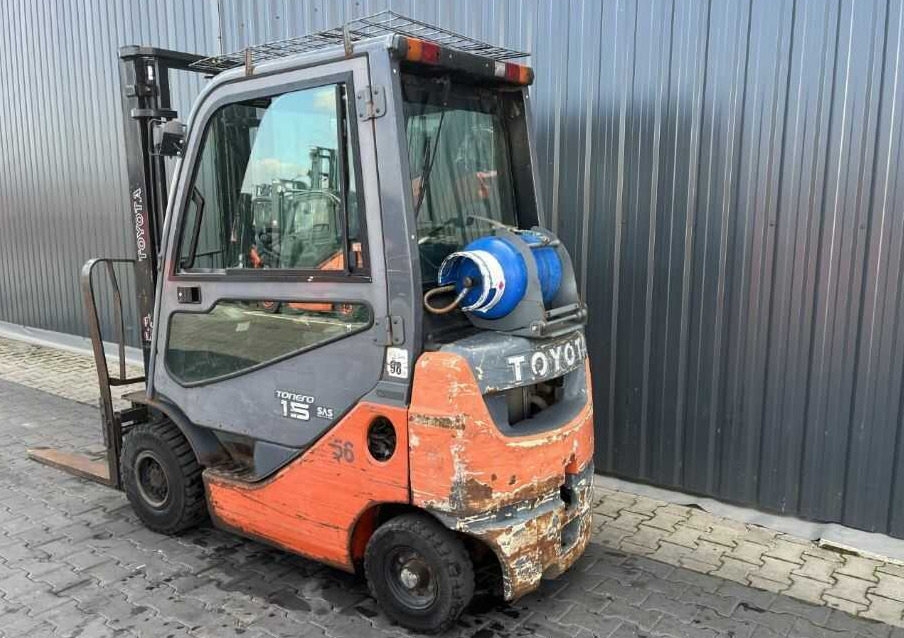 Toyota 8FGF15 - 液化石油气叉车:图3 Toyota 8FGF15 - 液化石油气叉车:图3