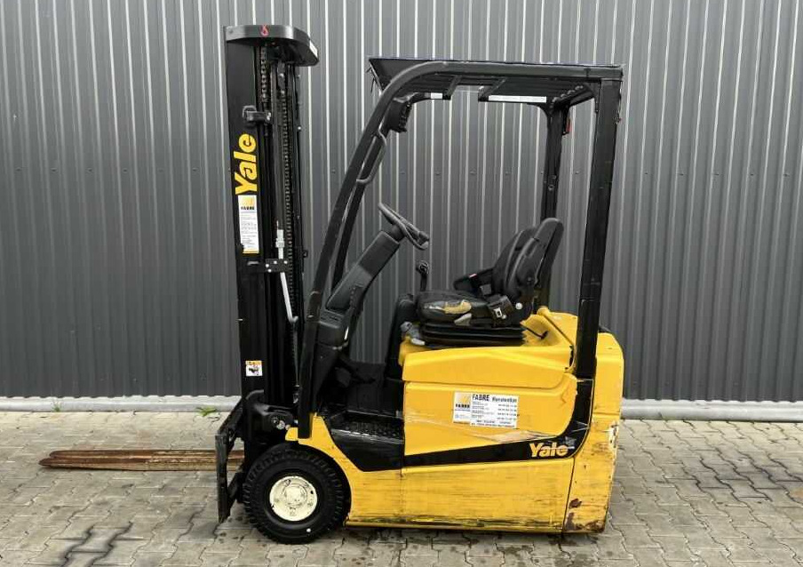 Yale ERP15VC - 电动叉车:图2 Yale ERP15VC - 电动叉车:图2