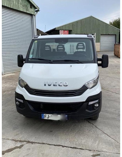 Iveco 35C18 - 翻斗车:图4 Iveco 35C18 - 翻斗车:图4
