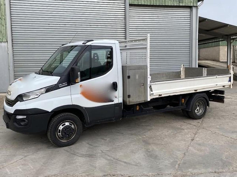 Iveco 35C18 - 翻斗车:图3 Iveco 35C18 - 翻斗车:图3
