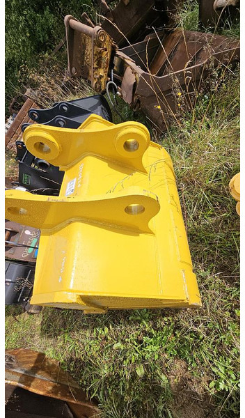 Komatsu PC200 - 铲斗:图4 Komatsu PC200 - 铲斗:图4