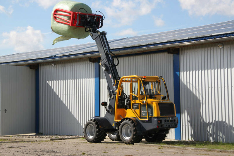 Eurotrac T 13 Teleskop Radlader Hoflader - 伸缩臂轮式装载机:图5 Eurotrac T 13 Teleskop Radlader Hoflader - 伸缩臂轮式装载机:图5