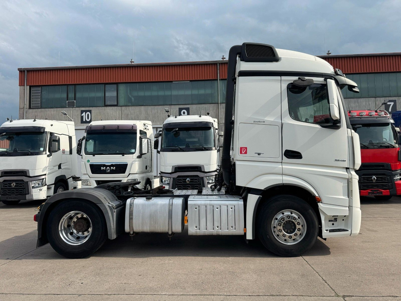 Mercedes-Benz ACTROS 1846 * RETARDER + 2X TANK * ALCOA * KIPPH - 牵引车:图5 Mercedes-Benz ACTROS 1846 * RETARDER + 2X TANK * ALCOA * KIPPH - 牵引车:图5