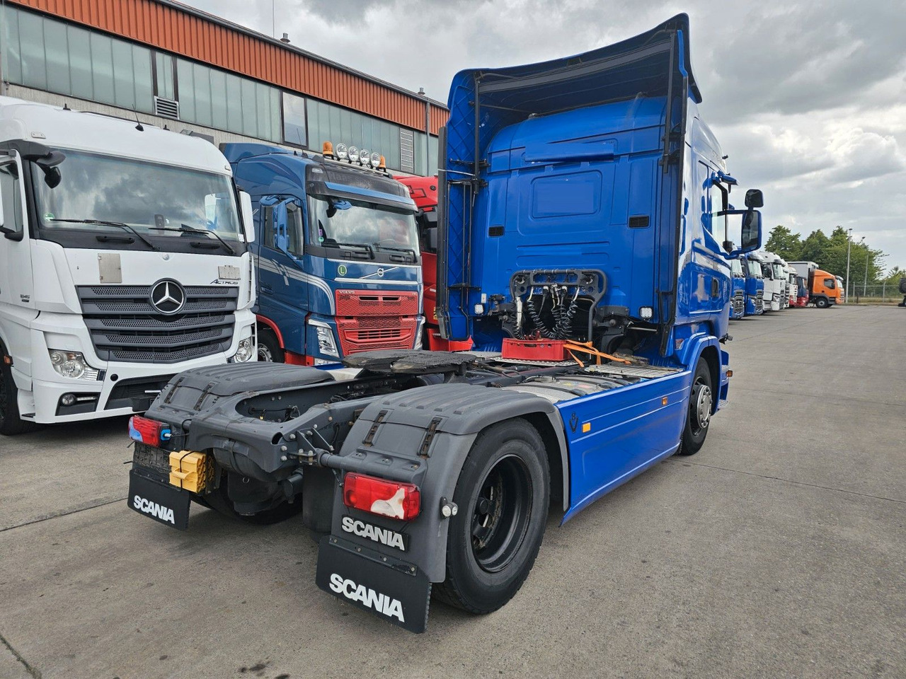 Scania R450 * STREAMLINE * ACC * RETARDER * 2X TANK * - 牵引车:图5 Scania R450 * STREAMLINE * ACC * RETARDER * 2X TANK * - 牵引车:图5