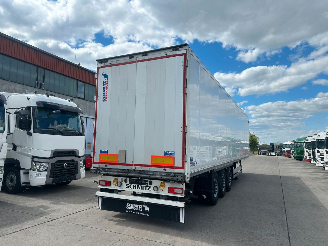 Schmitz Cargobull SCB*S3B * LIFTACHSE * DOPPELSTOCK * KOFFER * - 封闭厢式半拖车:图5 Schmitz Cargobull SCB*S3B * LIFTACHSE * DOPPELSTOCK * KOFFER * - 封闭厢式半拖车:图5