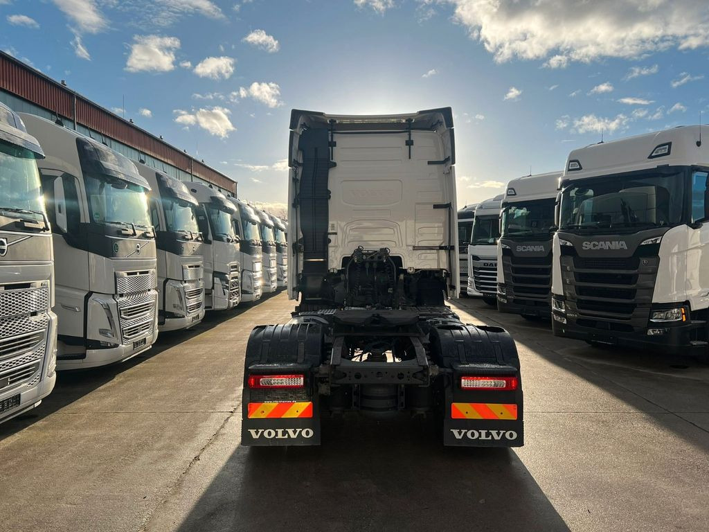 Volvo FH 500 * GLOBETROTTER * 2x TANK * - 牵引车:图5 Volvo FH 500 * GLOBETROTTER * 2x TANK * - 牵引车:图5