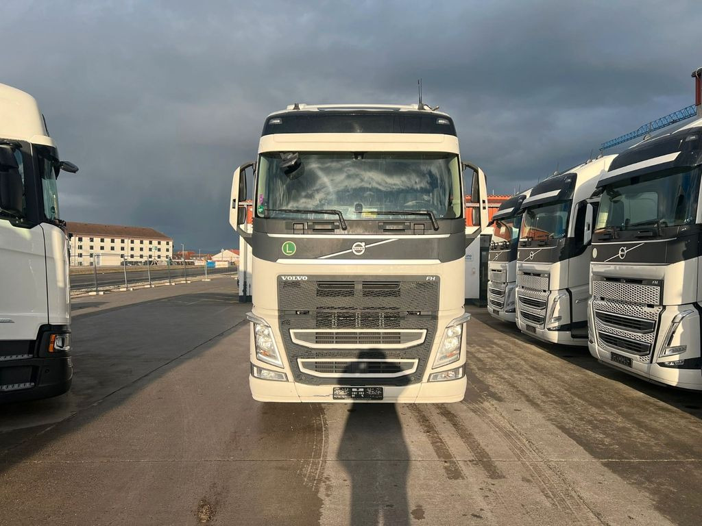 Volvo FH 500 * GLOBETROTTER * 2x TANK * - 牵引车:图2 Volvo FH 500 * GLOBETROTTER * 2x TANK * - 牵引车:图2