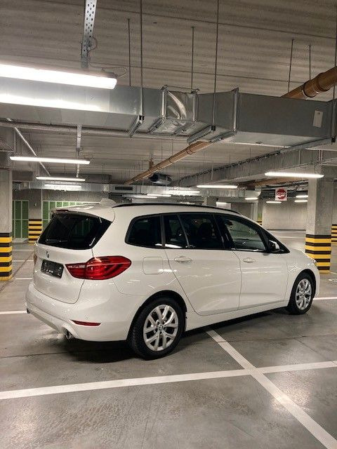 BMW 220 Baureihe 2 Gran Tourer xDrive Advantage - 汽车:图4 BMW 220 Baureihe 2 Gran Tourer xDrive Advantage - 汽车:图4