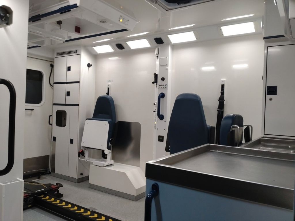 救护车 Mercedes-Benz Sprinter 519  ATM 0km / Power Load / Garantie：图19