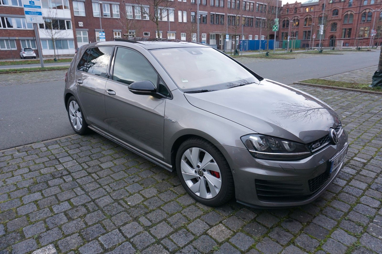 Volkswagen Golf 2.0 TDI DSG BMT GTD - 轿车:图4 Volkswagen Golf 2.0 TDI DSG BMT GTD - 轿车:图4