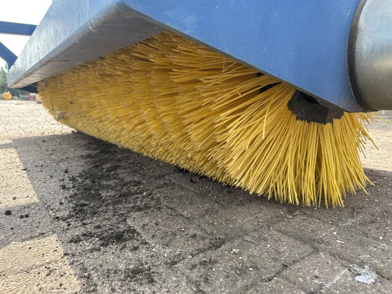 Bezem - Gebruikt - 扫地机:图5 Bezem - Gebruikt - 扫地机:图5