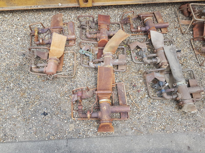 Gebruikte beregeningsslang en sproeiers - 附件 适用于 农业机械:图5 Gebruikte beregeningsslang en sproeiers - 附件 适用于 农业机械:图5