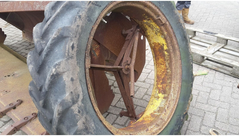 Goodyear dubbellucht - 轮胎 适用于 农业机械:图1 Goodyear dubbellucht - 轮胎 适用于 农业机械:图1