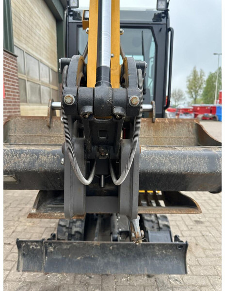 JCB 19 C-1 - 小型挖掘机:图4 JCB 19 C-1 - 小型挖掘机:图4