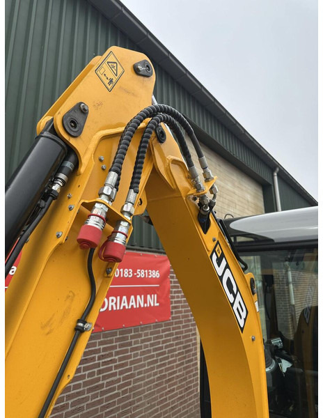 JCB 19 C-1 - 小型挖掘机:图5 JCB 19 C-1 - 小型挖掘机:图5