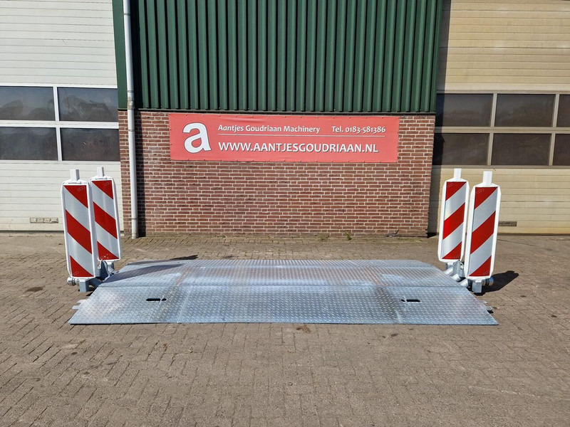 Leidingdrempel Leidingdrempel / road ramp - 汽车:图1 Leidingdrempel Leidingdrempel / road ramp - 汽车:图1