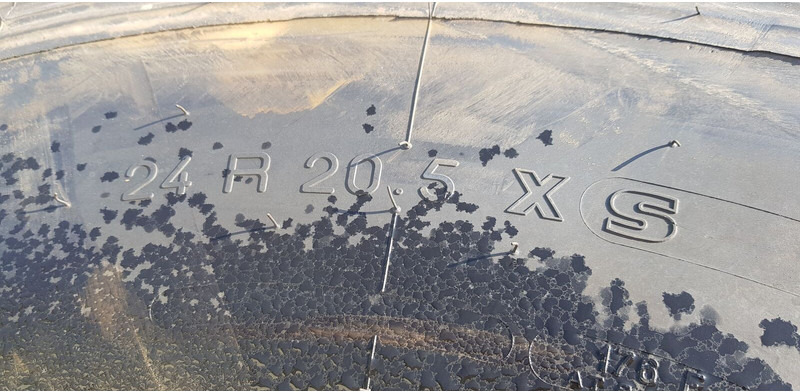 Michelin 24 20.5 xs - 车轮/ 轮胎:图4 Michelin 24 20.5 xs - 车轮/ 轮胎:图4