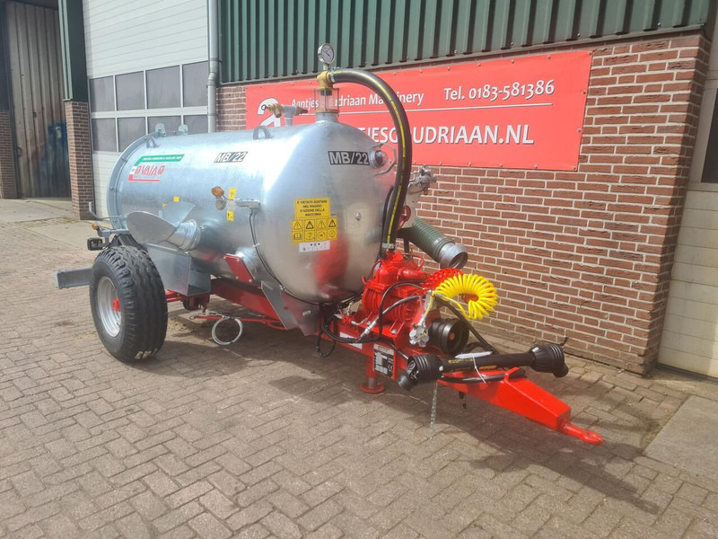 Vaia waterwagen MB22 - 撒肥机:图2 Vaia waterwagen MB22 - 撒肥机:图2