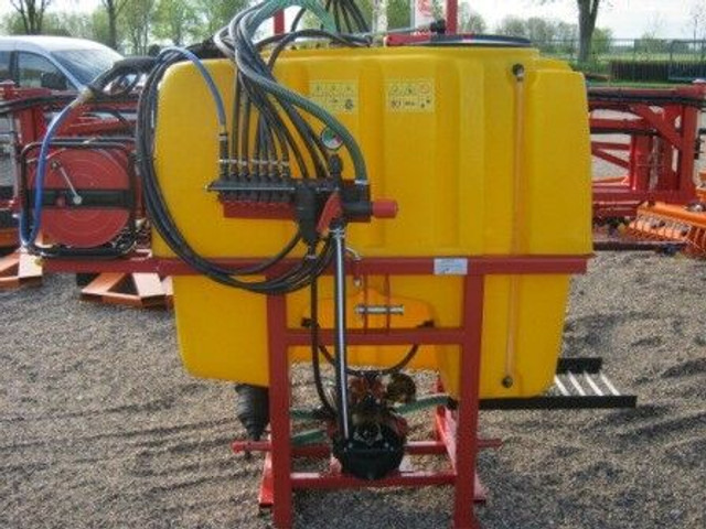 Veldspuit - 拖拉机悬挂式喷雾机:图4 Veldspuit - 拖拉机悬挂式喷雾机:图4