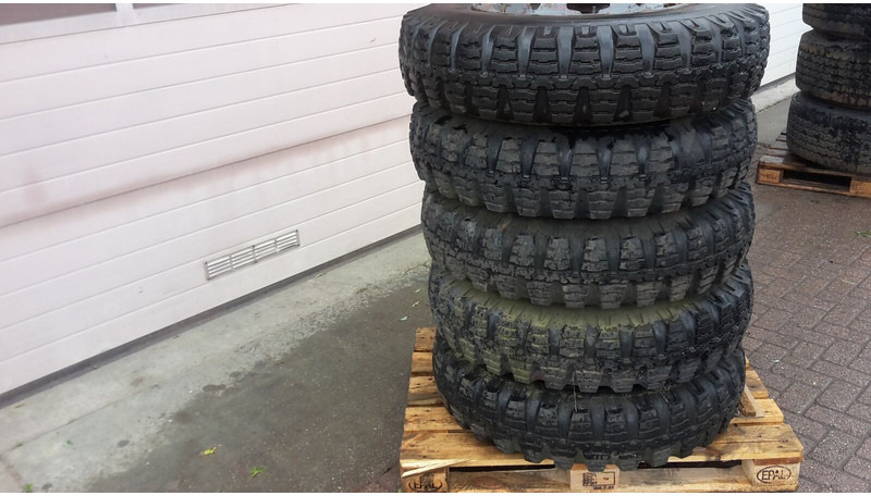 Vredestein - 车轮/ 轮胎:图2 Vredestein - 车轮/ 轮胎:图2