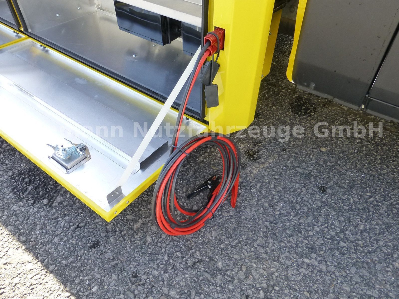 新的 拖吊车 Iveco DAILY 72C18 Schiebeplateu Luftfed Navi：图17