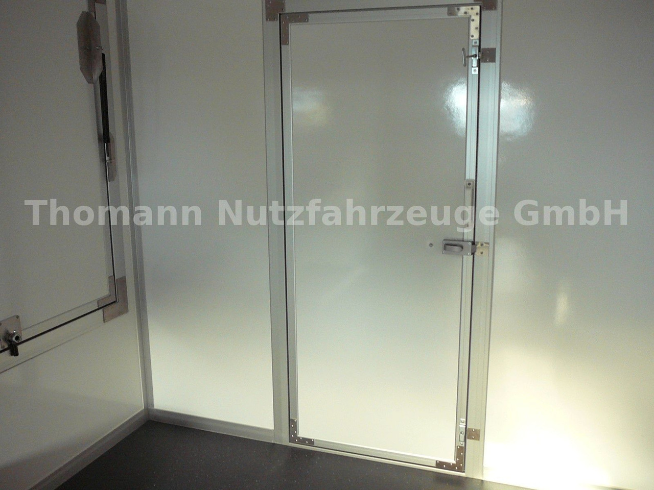 自动售货卡车 Renault Master Imbiss Verkauf Handel:图15 自动售货卡车 Renault Master Imbiss Verkauf Handel:图15