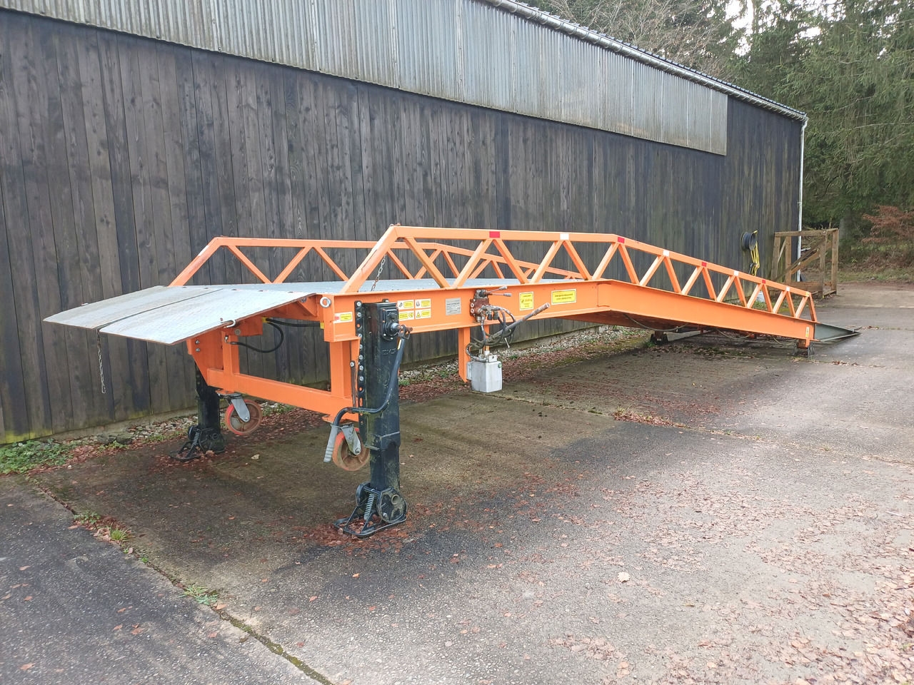 Saurus - 装载坡道:图1 Saurus - 装载坡道:图1