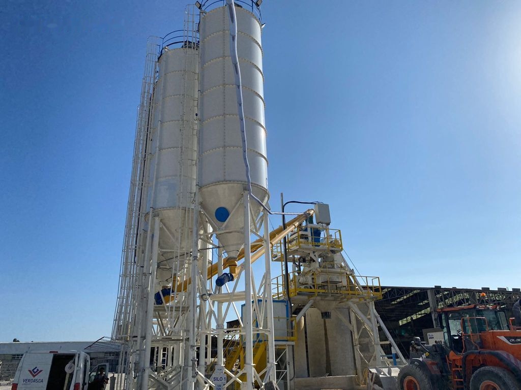 Promax Compact Skip Concrete Batching Plant CS100-TWN-LINE (100m3/h) - 水泥筒仓:图4 Promax Compact Skip Concrete Batching Plant CS100-TWN-LINE (100m3/h) - 水泥筒仓:图4