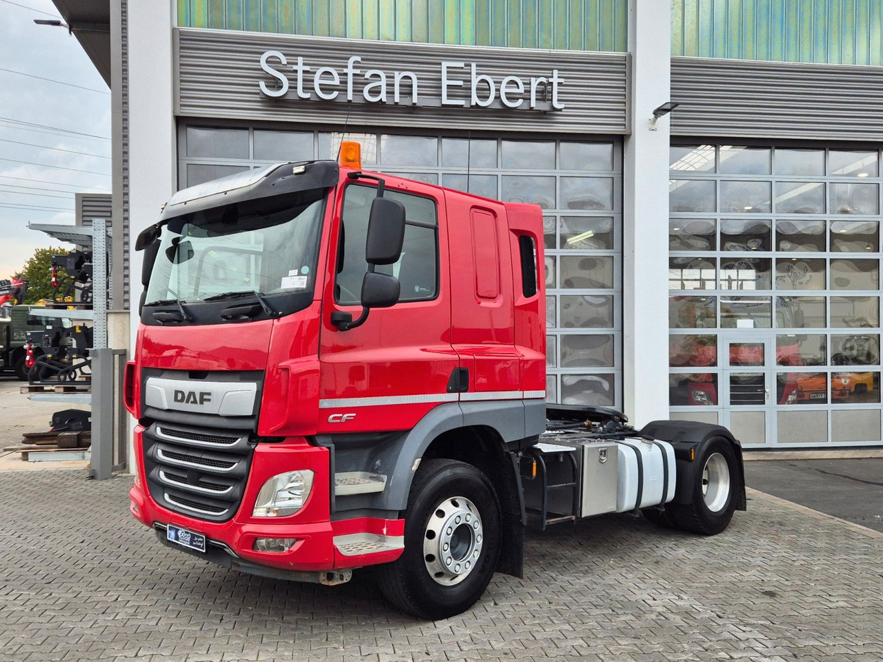 DAF CF 450 FT 4x2 Hydraulik Alu-Felgen Bett - 牵引车:图1 DAF CF 450 FT 4x2 Hydraulik Alu-Felgen Bett - 牵引车:图1