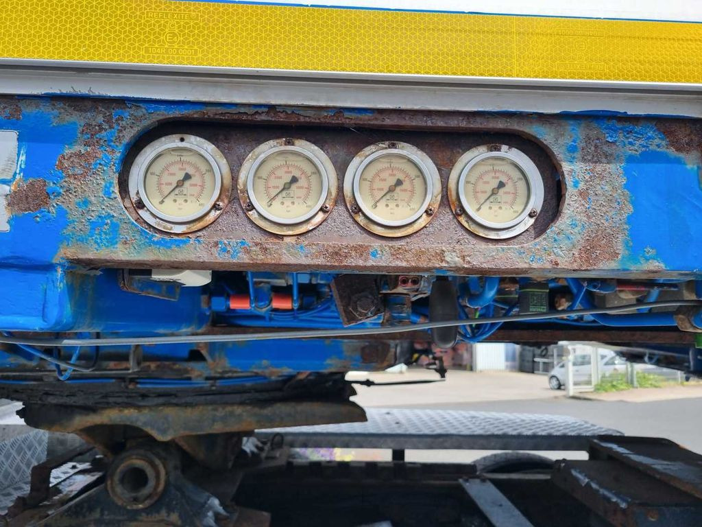 低装载半拖车 Goldhofer STZ-H6-57/80A Teleskop-Tieflader Waggontransport：图9