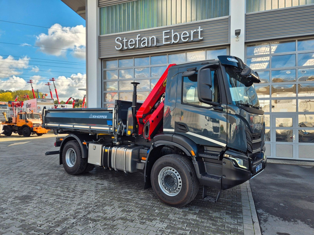 Iveco AD200X46/P HR OFF Palfinger PK 12.501 Funk AHK - 翻斗车, 起重车:图5 Iveco AD200X46/P HR OFF Palfinger PK 12.501 Funk AHK - 翻斗车, 起重车:图5