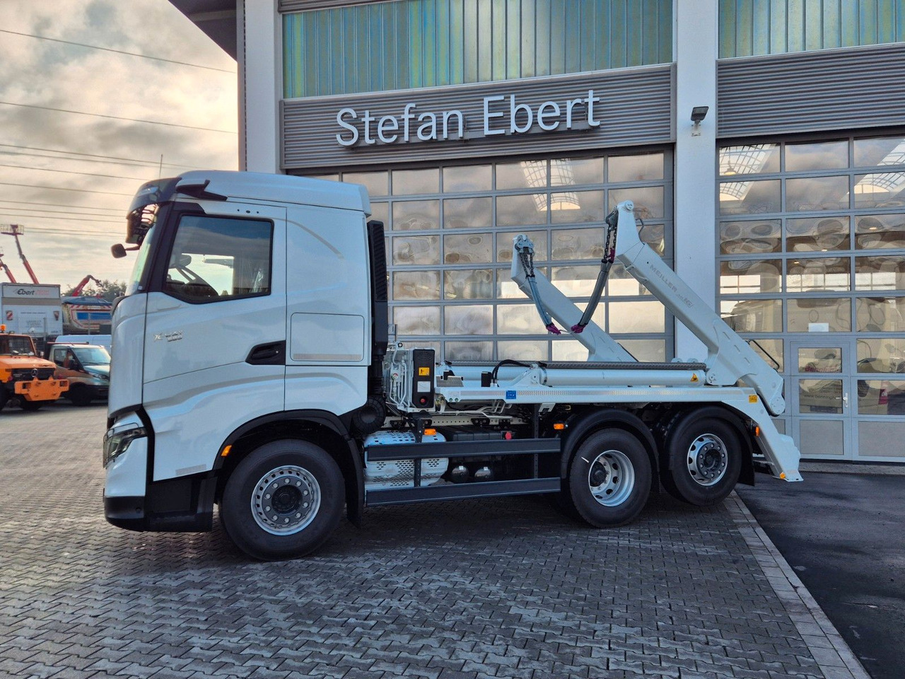 Iveco AS280X58Y/ PS ON Meiller AK 16. T Funk AHK Cam - 翻斗车:图4 Iveco AS280X58Y/ PS ON Meiller AK 16. T Funk AHK Cam - 翻斗车:图4
