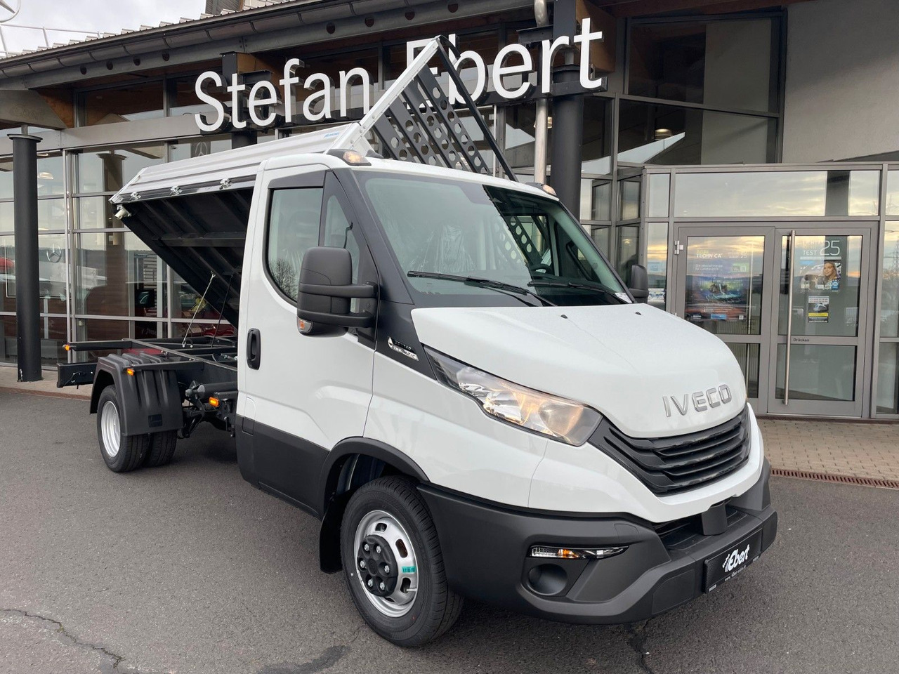 Iveco Daily 35C14 A8 *R3.450mm*Automatik* 7x vorhanden - 翻斗货车:图1 Iveco Daily 35C14 A8 *R3.450mm*Automatik* 7x vorhanden - 翻斗货车:图1