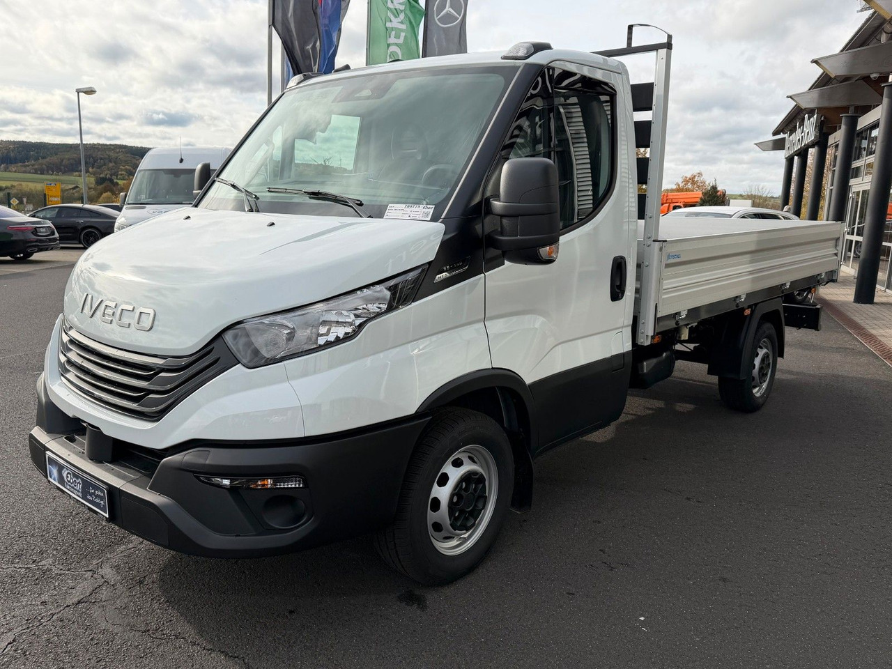Iveco Daily 35S14 A8*R3.450mm*Automatik*Kamera*2Sitze* - 翻斗货车:图3 Iveco Daily 35S14 A8*R3.450mm*Automatik*Kamera*2Sitze* - 翻斗货车:图3