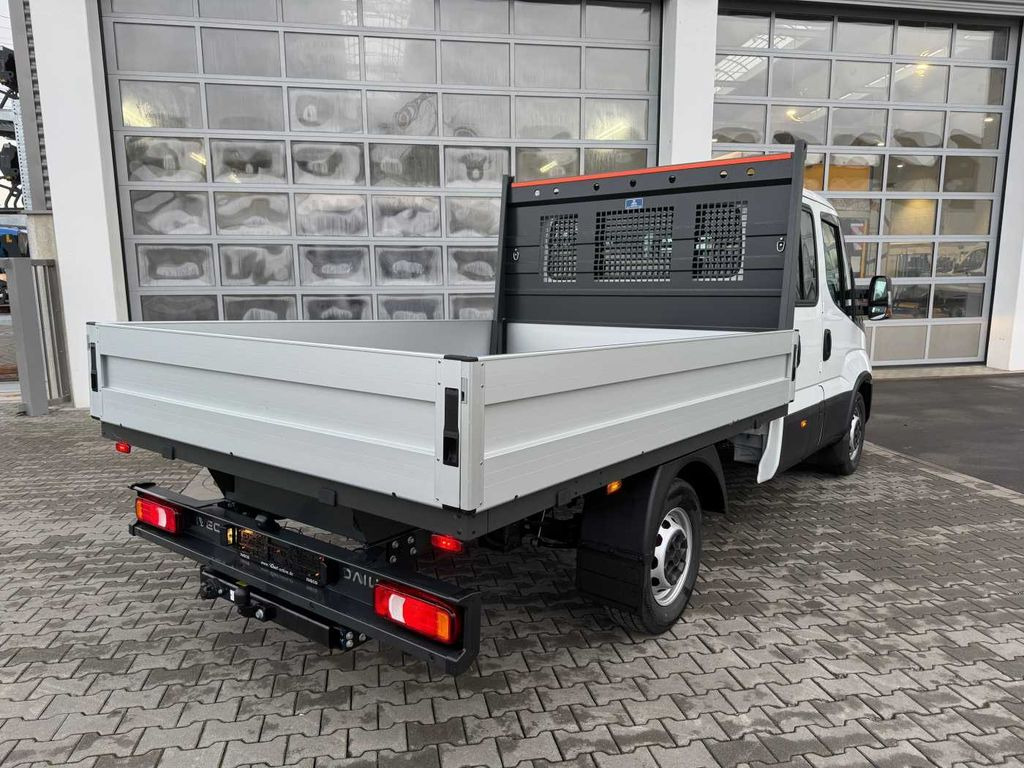 Iveco Daily 35S16 A8 Pritsche *7-Sitze*AHK*Automatik* Iveco Daily 35S16 A8 Pritsche *7-Sitze*AHK*Automatik* - 平板货车:图5 Iveco Daily 35S16 A8 Pritsche *7-Sitze*AHK*Automatik* Iveco Daily 35S16 A8 Pritsche *7-Sitze*AHK*Automatik* - 平板货车:图5