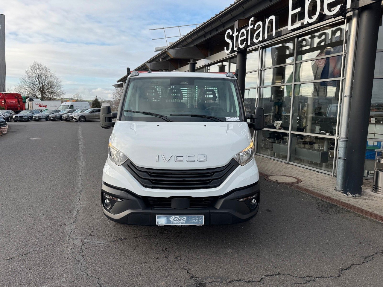 Iveco Daily 35S16 *R.3750mm*Automatik*AHK*Kamera* - 平板货车:图2 Iveco Daily 35S16 *R.3750mm*Automatik*AHK*Kamera* - 平板货车:图2