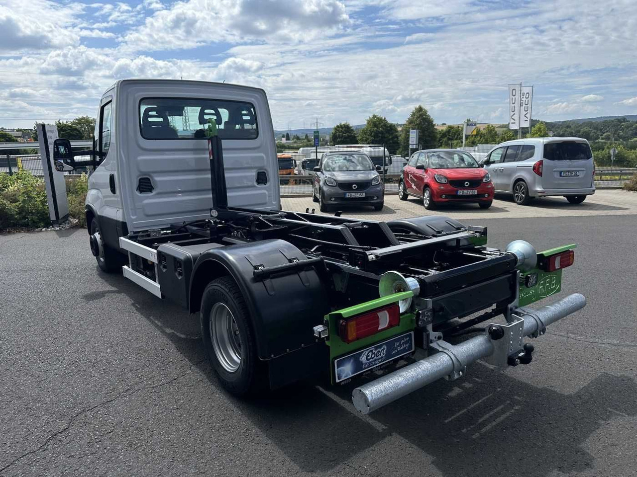 Iveco Daily 70C18 H 3.0L *R3.750mm*AHK*Luft*Sperre* - 吊钩升降车:图5 Iveco Daily 70C18 H 3.0L *R3.750mm*AHK*Luft*Sperre* - 吊钩升降车:图5