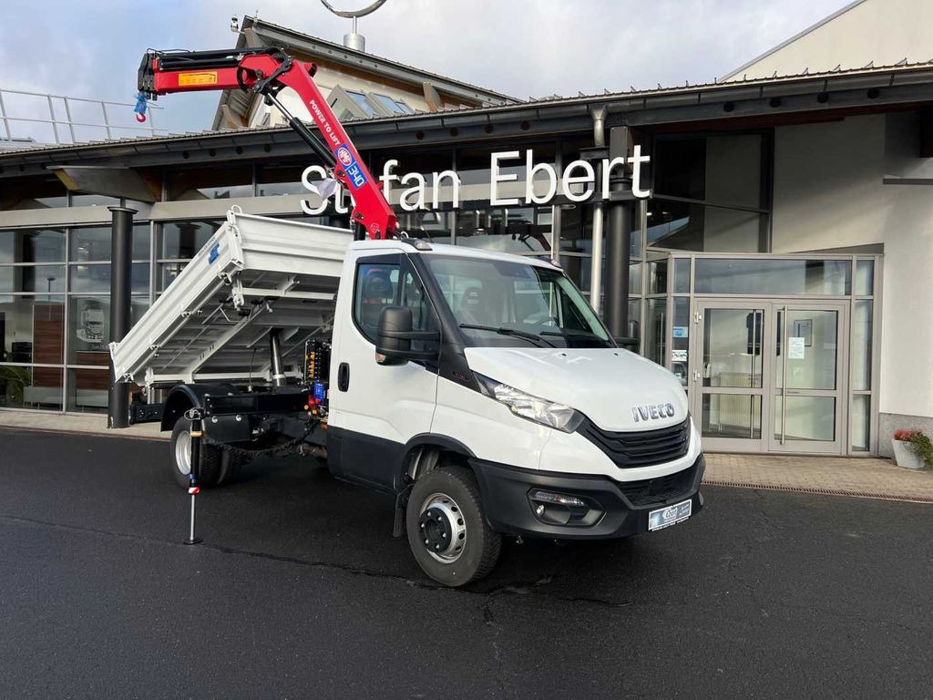 翻斗货车 Iveco Daily 70C18 *Kipper+Kran* 3x verfügbar：图1