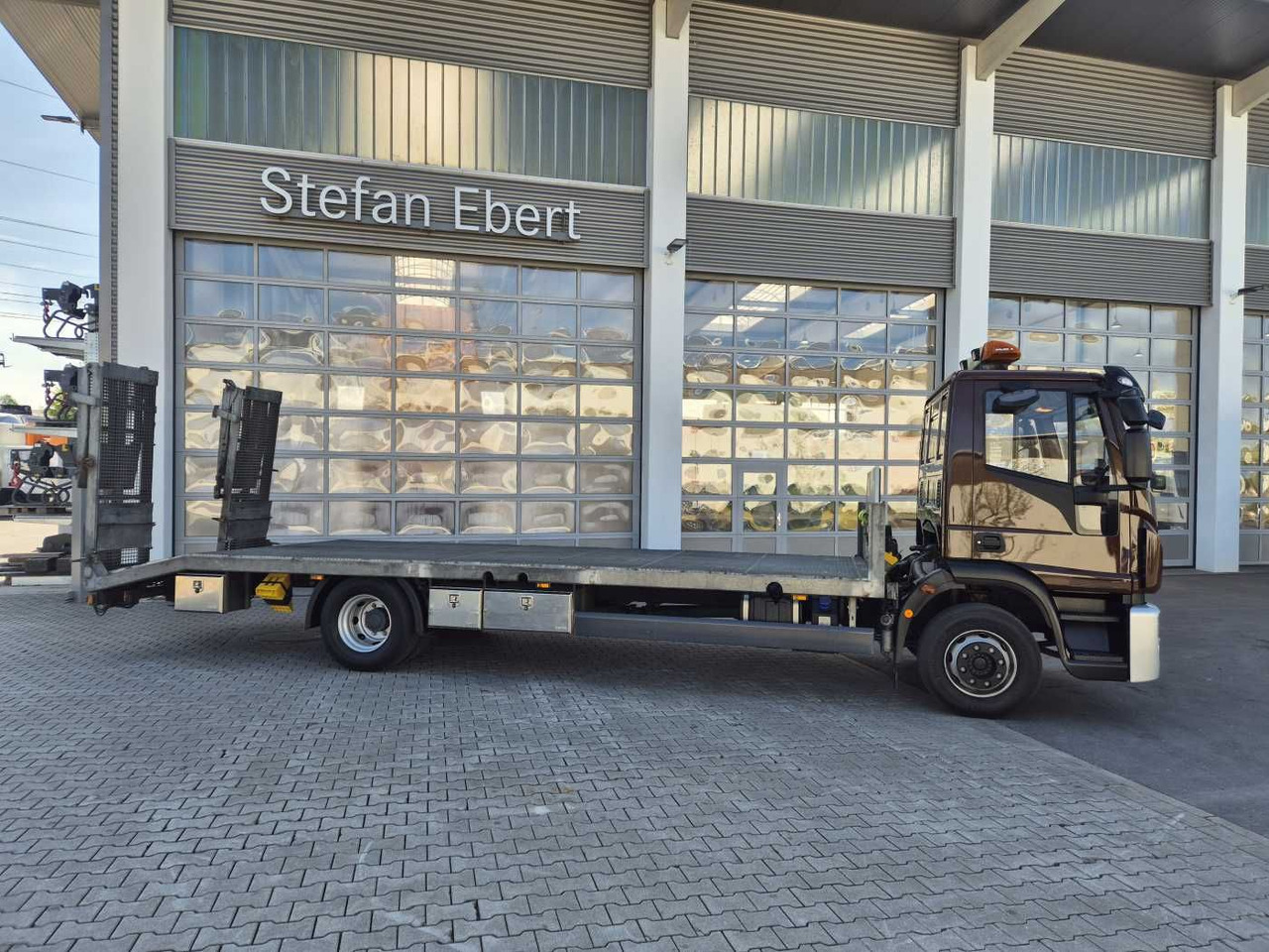 Iveco Eurocargo ML140E25/P Maschinentransporter Winde - 自动转运卡车:图5 Iveco Eurocargo ML140E25/P Maschinentransporter Winde - 自动转运卡车:图5