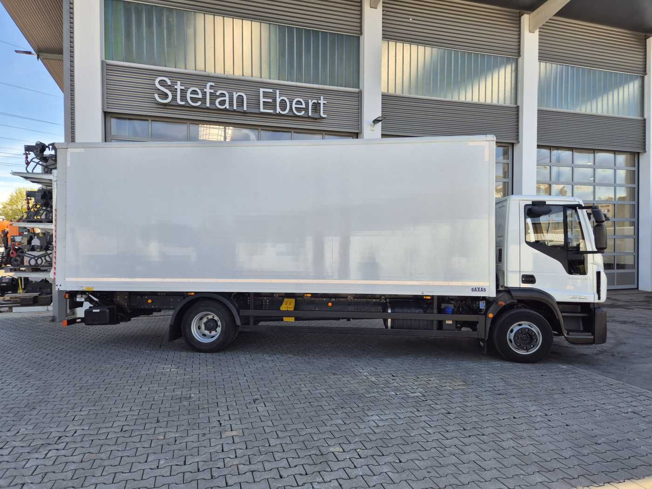 Iveco Eurocargo ML140E28/P 4x2 *LBW*AHK*Klima / 3x - 厢式卡车:图4 Iveco Eurocargo ML140E28/P 4x2 *LBW*AHK*Klima / 3x - 厢式卡车:图4