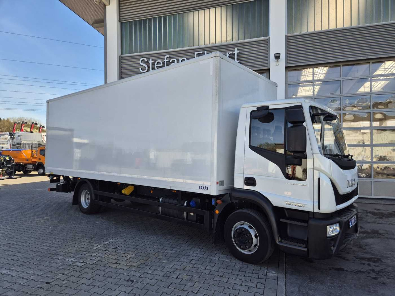 Iveco Eurocargo ML140E28/P 4x2 *LBW*AHK*Klima / 3x - 厢式卡车:图2 Iveco Eurocargo ML140E28/P 4x2 *LBW*AHK*Klima / 3x - 厢式卡车:图2