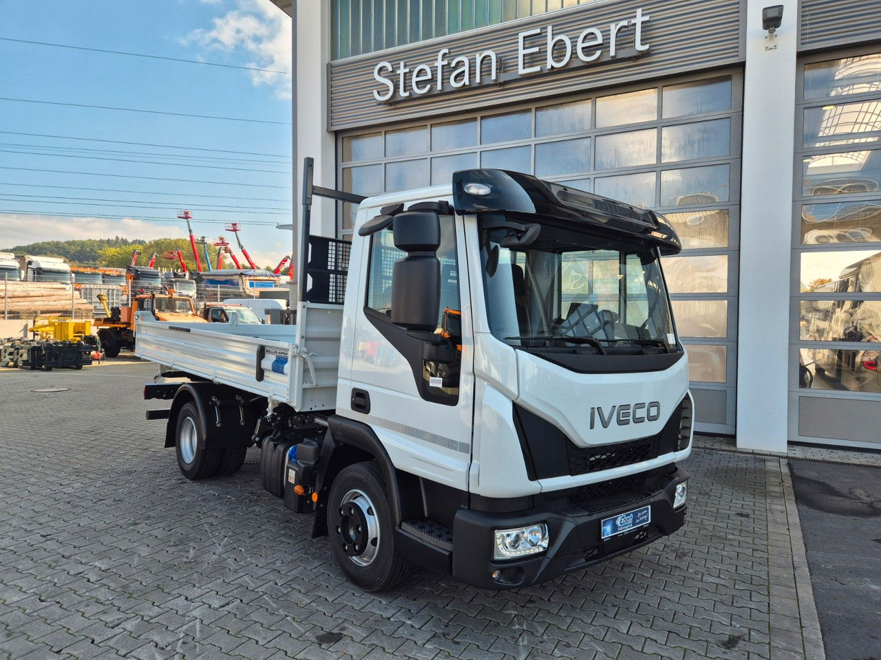 Iveco Eurocargo ML80E21 Meiller 2x AHK 3 Sitze - 翻斗车:图2 Iveco Eurocargo ML80E21 Meiller 2x AHK 3 Sitze - 翻斗车:图2