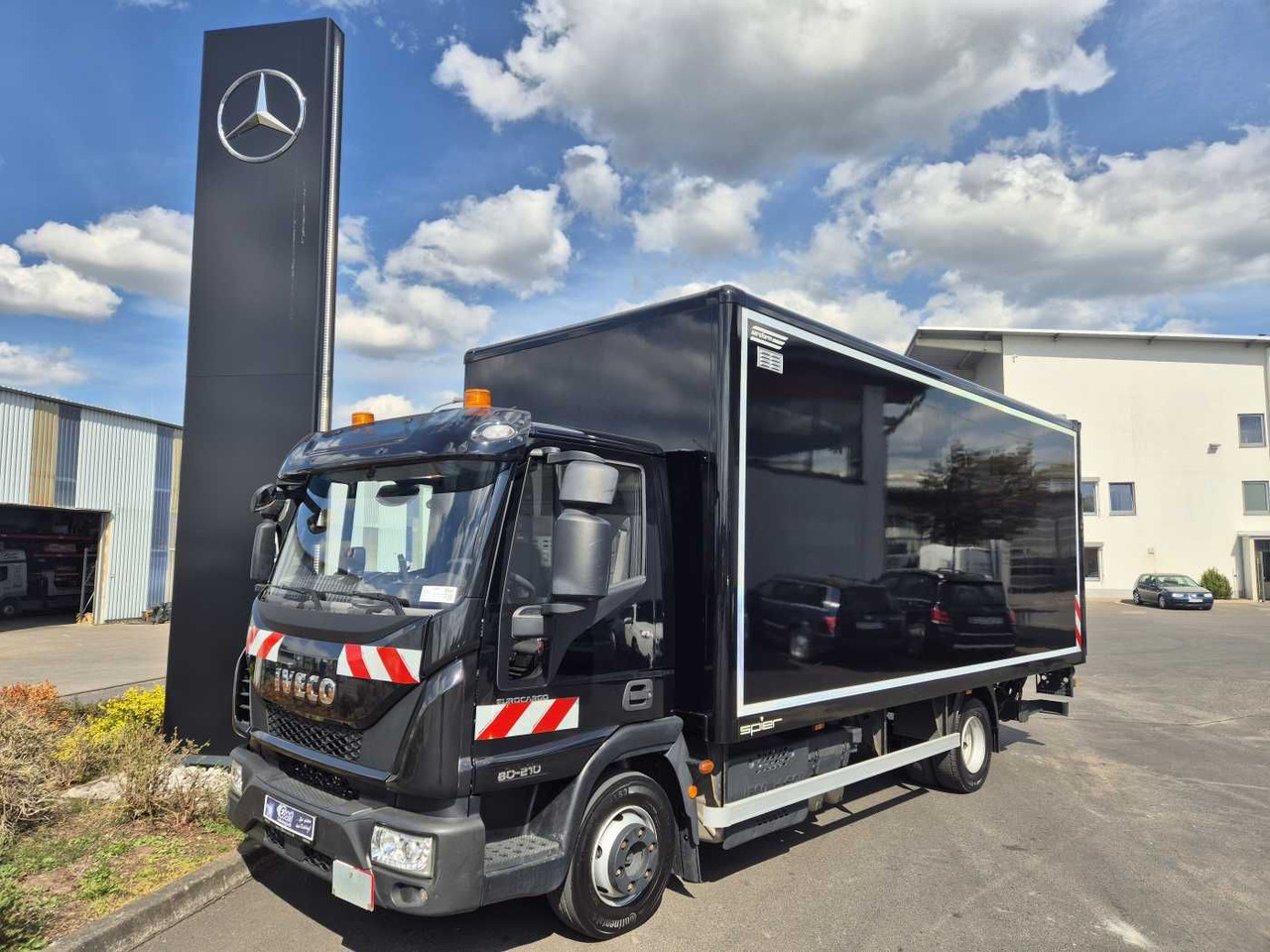 Iveco Eurocargo ML80E21/P LBW Bär 1.500kg 2x AHK - 厢式货车:图1 Iveco Eurocargo ML80E21/P LBW Bär 1.500kg 2x AHK - 厢式货车:图1