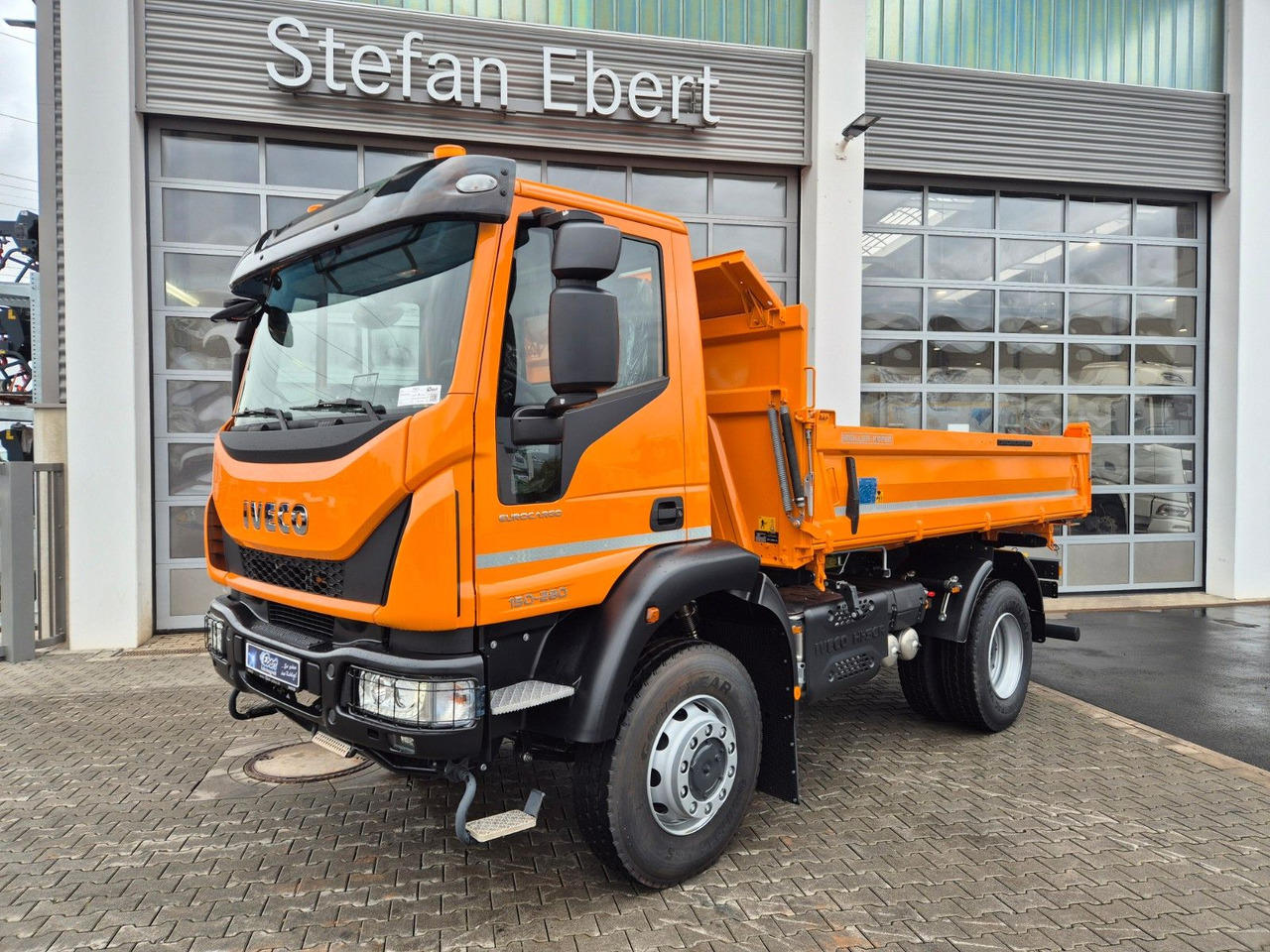 Iveco ML150E28W 4x4 Meiller Dreiseitenkipper 2xAHK - 翻斗车:图2 Iveco ML150E28W 4x4 Meiller Dreiseitenkipper 2xAHK - 翻斗车:图2