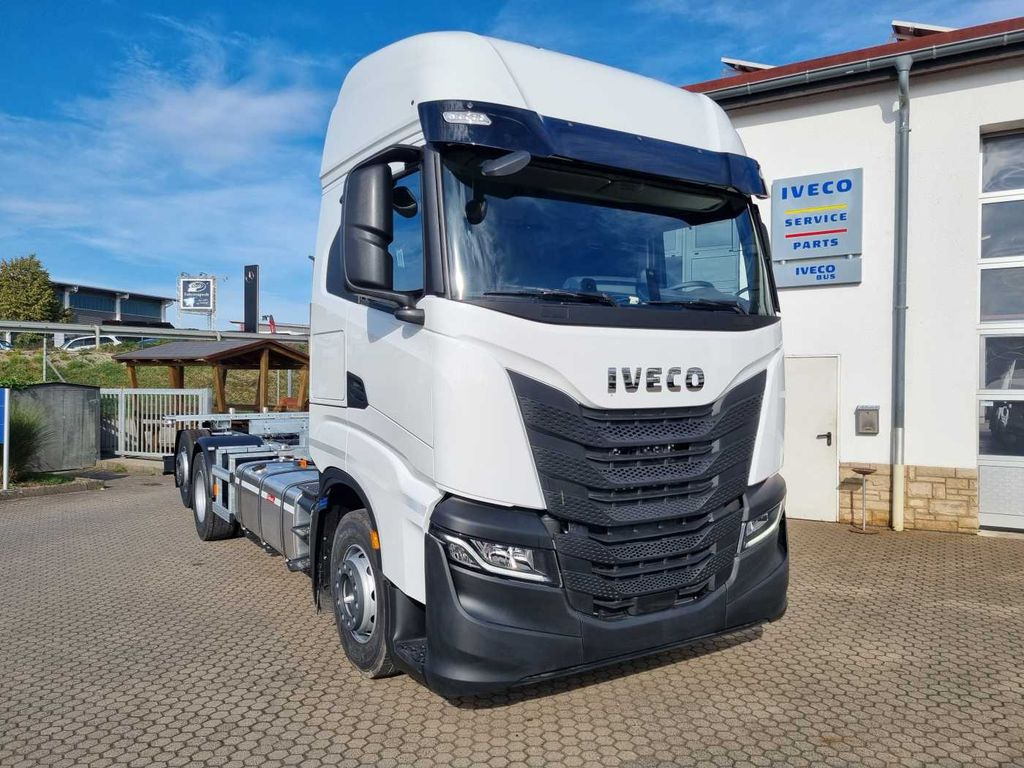 Iveco S-Way AS260S46 6x2 BDF-Wechsler Intarder 2x vorh Iveco S-Way AS260S46 6x2 BDF-Wechsler Intarder 2x vorh - 集装箱运输车/ 可拆卸车身的卡车:图1 Iveco S-Way AS260S46 6x2 BDF-Wechsler Intarder 2x vorh Iveco S-Way AS260S46 6x2 BDF-Wechsler Intarder 2x vorh - 集装箱运输车/ 可拆卸车身的卡车:图1