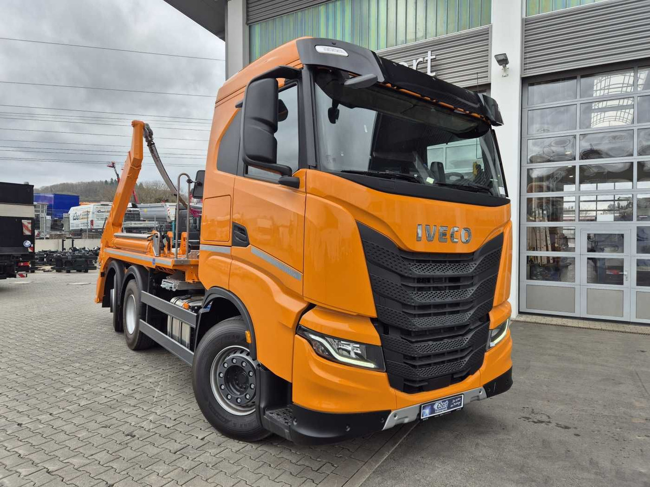 Iveco X-Way AS280X46Y/PS ON 6x2 MEILLER AK16 Intarder - 翻斗车:图2 Iveco X-Way AS280X46Y/PS ON 6x2 MEILLER AK16 Intarder - 翻斗车:图2