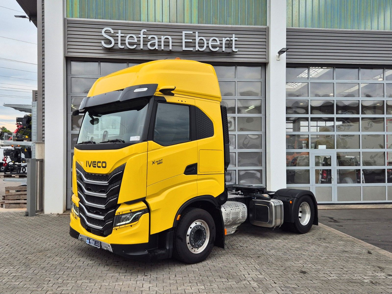 Iveco X-Way AS440X58T/FP ON 4x2 Hydraulik Mirror-Cams - 牵引车:图3 Iveco X-Way AS440X58T/FP ON 4x2 Hydraulik Mirror-Cams - 牵引车:图3