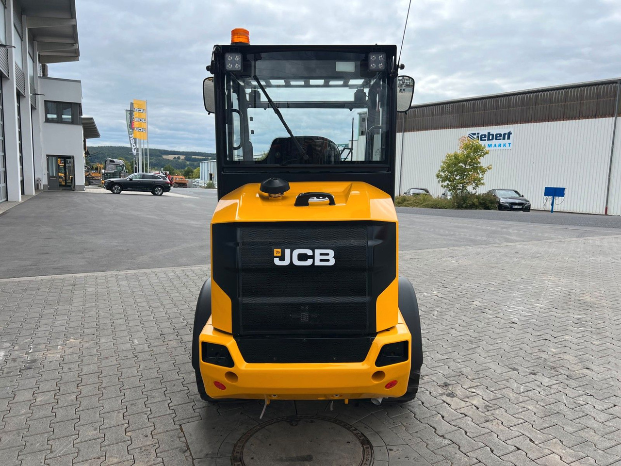 JCB 403 Plus / Neufahrzeug / 2025 / Gabel / Schaufel - 轮式装载机:图5 JCB 403 Plus / Neufahrzeug / 2025 / Gabel / Schaufel - 轮式装载机:图5