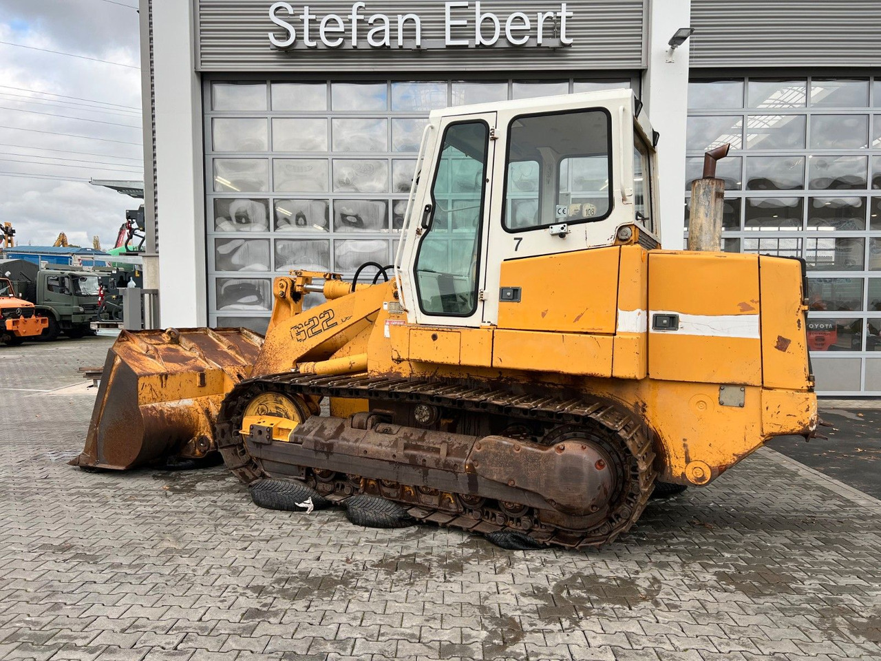 Liebherr LR 622 Laderaupe / 9.594h / 1996 - 推土机:图1 Liebherr LR 622 Laderaupe / 9.594h / 1996 - 推土机:图1